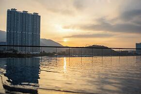 Sheraton Hong Kong Tung Chung Hotel
