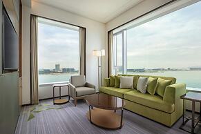Sheraton Hong Kong Tung Chung Hotel