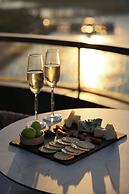 Sheraton Hong Kong Tung Chung Hotel