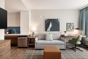 Staybridge Suites Rochester - Mayo Clinic Area by IHG
