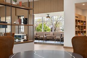 Staybridge Suites Rochester - Mayo Clinic Area by IHG