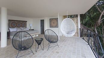 Local Tribe de México