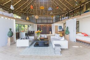 Local Tribe de México