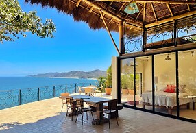 Local Tribe de México