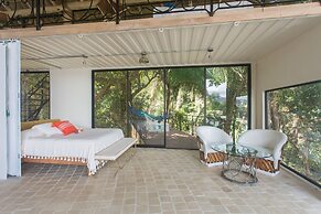 Local Tribe de México