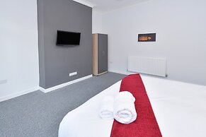 Townhouse @ 272 Walthall Street Crewe