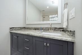 Luau I 7102 Flr11 Studio Sleeps 4