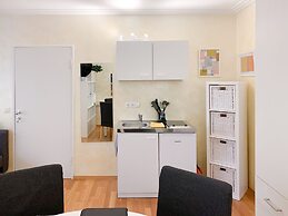 Relax Aachener Boardinghouse Premium 1