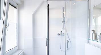 Relax Aachener Boardinghouse Premium 1