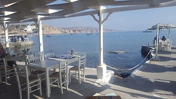 Room-pleasure Room 2 By The Sea