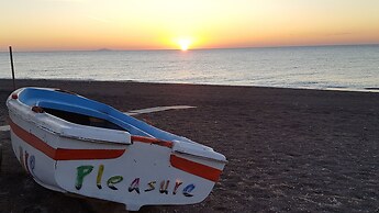 Room-pleasure Room 2 By The Sea