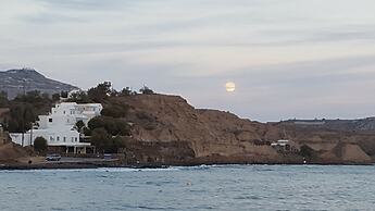 Room-pleasure Room 3 By The Sea