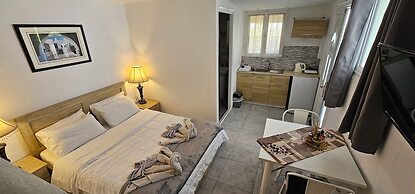 Room-pleasure Room 3 By The Sea