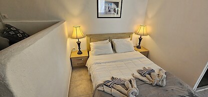 Room-pleasure Room 3 By The Sea