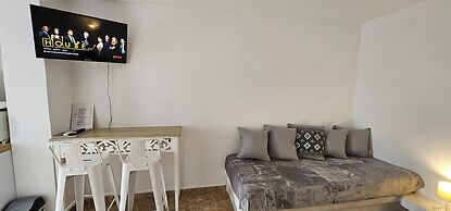 Room in Studio - Pleasure Room 4 By The Sea