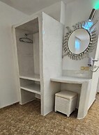 Room in Studio - Pleasure Room 4 By The Sea