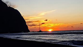 Room in Studio - Pleasure Studios1 Person 3