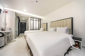 Daegu Dongseongro Hotel Labella