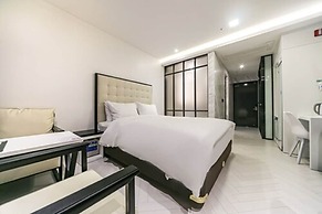 Daegu Dongseongro Hotel Labella