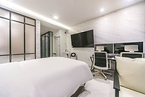 Daegu Dongseongro Hotel Labella