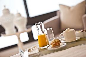 Renaissance Shenzhen Bay Hotel