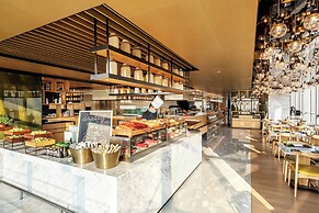 Renaissance Shenzhen Bay Hotel