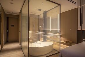 Renaissance Shenzhen Bay Hotel