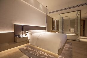 Renaissance Shenzhen Bay Hotel