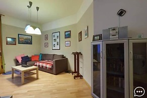 Uytnoe Mesto na Maloy Sadovoy