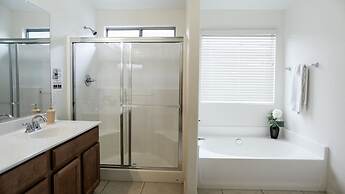 Near Great Shopping & Dining! Pool Table & Games!