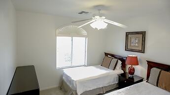 Near Great Shopping & Dining! Pool Table & Games!