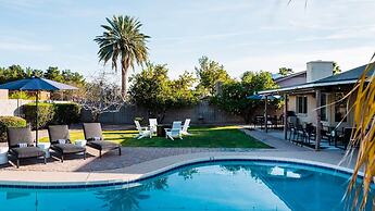 Perfect 4 Bdrm Home With Pool and Game Room!