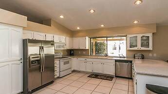 North Phoenix 6 Bedroom With Guest House & Pool!