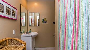 North Phoenix 6 Bedroom With Guest House & Pool!