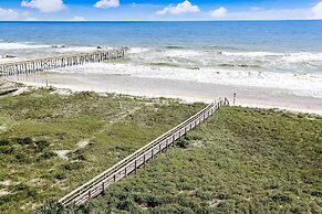 Ocean and Amelia Island View Condo with Oceanside Pool Access by RedAw