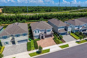 Gorgeous Single Home With Pool at Encore Resort Ec7463