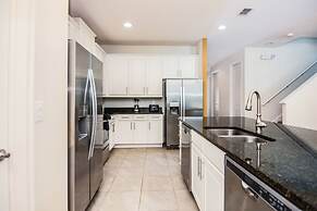 Gorgeous Single Home With Pool at Encore Resort Ec7463