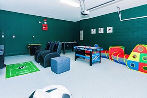 Gorgeous Single Home With Pool at Encore Resort Ec7463