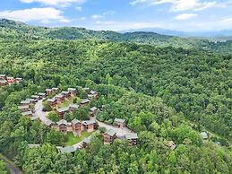 The Great Escape II by Jackson Mountain Rentals