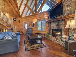 Moonlight Theater Lodge