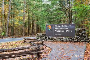 Mountain Hideaway by Jackson Mountain Rentals