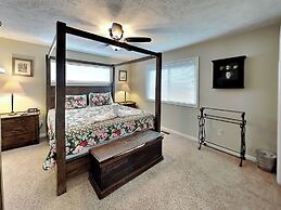 Kickback Kabin by Jackson Mountain Rentals