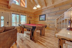 Lover's Hideaway by Jackson Mountain Rentals