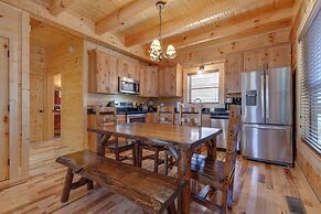 Lover's Hideaway by Jackson Mountain Rentals