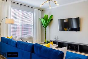 Uptown CityPlace Apartments X RBA Living