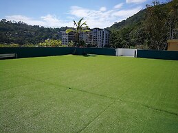 Luxury Lagoon 1Bedroom Apartment