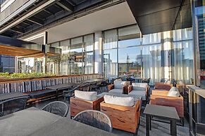 The Farnam, Autograph Collection