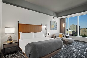 The Farnam, Autograph Collection