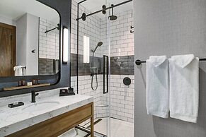 The Farnam, Autograph Collection