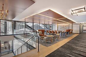 The Farnam, Autograph Collection